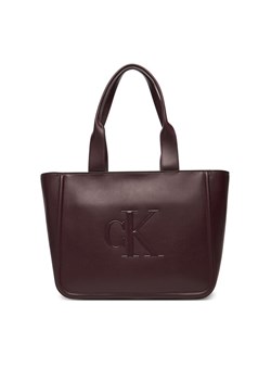 Torebka Calvin Klein Bold Ck Medium Tote LV04F3218G Bordowy ze sklepu eobuwie.pl w kategorii Torby Shopper bag - zdjęcie 185532389