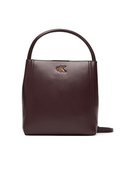 Calvin Klein Torebka Ck Bucket With Strap LV04F3174G Bordowy ze sklepu MODIVO w kategorii Torebki damskie - zdjęcie 185533186