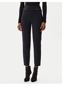 Elisabetta Franchi Spodnie materiałowe PA-120-56E2-V340 Czarny Regular Fit ze sklepu MODIVO w kategorii Spodnie damskie - zdjęcie 185533249