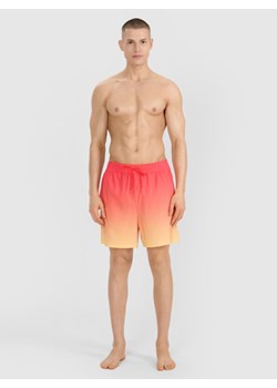 Męskie spodenki plażowe 4F 4FWSS25UBDSM132 - żółte ze sklepu Sportstylestory.com w kategorii Kąpielówki - zdjęcie 185537805
