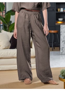 Sinsay - Spodnie wide leg z modalem - brązowy ze sklepu Sinsay w kategorii Spodnie damskie - zdjęcie 185542626