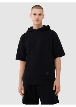 Męska bluza dresowa z krótkim rękawem 4F 4FRSS25TSWSM2145 - czarna ze sklepu Sportstylestory.com w kategorii Bluzy męskie - zdjęcie 185546855