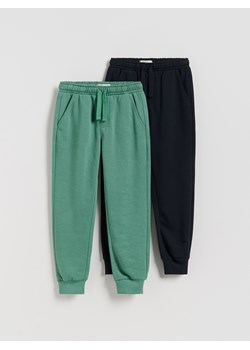 Reserved - Dresowe joggery 2 pack - zielony ze sklepu Reserved w kategorii Spodnie chłopięce - zdjęcie 185558797