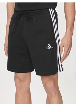 adidas Szorty sportowe Essentials 3-Stripes Shorts IC9378 Czarny Regular Fit ze sklepu MODIVO w kategorii Spodenki męskie - zdjęcie 185564309