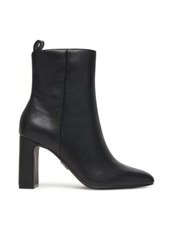 Botki Steve Madden Adelisa SM11002626 Czarny ze sklepu eobuwie.pl w kategorii Botki - zdjęcie 185568955