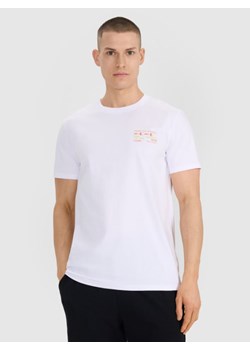Męski t-shirt z nadrukiem 4F 4FRSS25TTSHM2994 - biały ze sklepu Sportstylestory.com w kategorii T-shirty męskie - zdjęcie 185581187