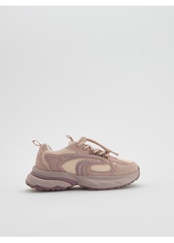 Reserved - Buty sportowe - pastelowy róż ze sklepu Reserved w kategorii Buty sportowe dziecięce - zdjęcie 185581955