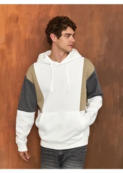 Sinsay - Bluza z kapturem - kremowy ze sklepu Sinsay w kategorii Bluzy męskie - zdjęcie 185598335