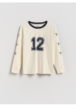 Reserved - Bawełniany longsleeve - złamana biel ze sklepu Reserved w kategorii T-shirty chłopięce - zdjęcie 185608337
