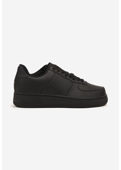 Czarne Buty Sportowe Sneakersy ze Skóry Naturalnej z Perforacją Solnelisse ze sklepu born2be.pl w kategorii Buty sportowe męskie - zdjęcie 185617197