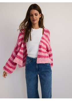 Reserved - Kardigan z obniżoną linią ramion - pastelowy róż ze sklepu Reserved w kategorii Swetry damskie - zdjęcie 185622415