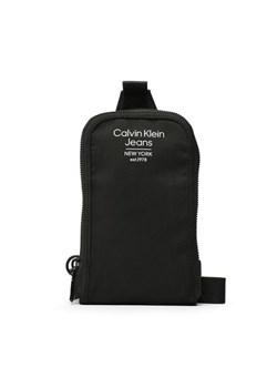 Calvin Klein Jeans Etui na telefon Sport Essentials Tr Phone Cb Est K50K510142 Czarny ze sklepu MODIVO w kategorii Etui - zdjęcie 185625596