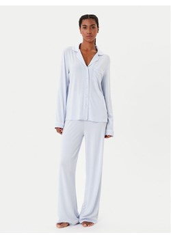 Guess Piżama O4BX07 KCIN2 Błękitny Regular Fit ze sklepu MODIVO w kategorii Piżamy damskie - zdjęcie 185635066