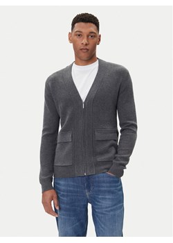 Guess Kardigan M5BR10 Z0432 Szary Regular Fit ze sklepu MODIVO w kategorii Swetry męskie - zdjęcie 185635168