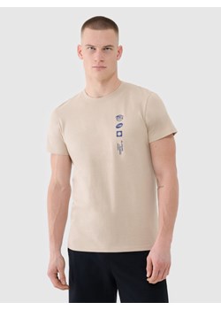 Męski t-shirt z nadrukiem 4F 4FRSS25TTSHM2689 - beżowy ze sklepu Sportstylestory.com w kategorii T-shirty męskie - zdjęcie 185638809