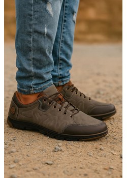 Sznurowane obuwie trekkingowe Khaki /C6-2 18035 T386/ ze sklepu Pantofelek24.pl w kategorii Buty sportowe męskie - zdjęcie 185640597