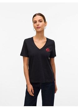 Vero Moda Koszulka w kolorze czarnym ze sklepu Limango Polska w kategorii Bluzki damskie - zdjęcie 185645695