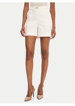 Marciano Guess Szorty materiałowe 5GGD19 7311A Biały Regular Fit ze sklepu MODIVO w kategorii Szorty - zdjęcie 185646765