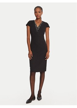 Rinascimento Sukienka koktajlowa CFC0125515003 Czarny Slim Fit ze sklepu MODIVO w kategorii Sukienki - zdjęcie 185659438