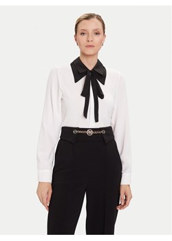 Rinascimento Koszula CFC0126203003 Biały Regular Fit ze sklepu MODIVO w kategorii Koszule damskie - zdjęcie 185669937