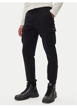 Aeronautica Militare Spodnie dresowe 252PF1010UF00662 Czarny Regular Fit ze sklepu MODIVO w kategorii Spodnie męskie - zdjęcie 185669968