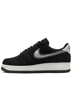 Buty męskie Nike Air Force 1 '07 HJ4465-001 - czarne ze sklepu streetstyle24.pl w kategorii Buty sportowe męskie - zdjęcie 185674199