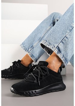 Czarne Sneakersy z Naturalnego Zamszu ze Skórzaną Wkładką Dolittea ze sklepu born2be.pl w kategorii Buty sportowe damskie - zdjęcie 185678708