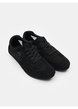 Sinsay - Sznurowane trampki oddychające - czarny ze sklepu Sinsay w kategorii Trampki damskie - zdjęcie 185702138