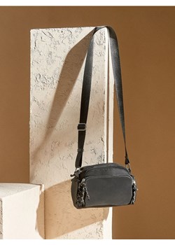 Sinsay - Nylonowa torebka crossbody - czarny ze sklepu Sinsay w kategorii Listonoszki - zdjęcie 185702289
