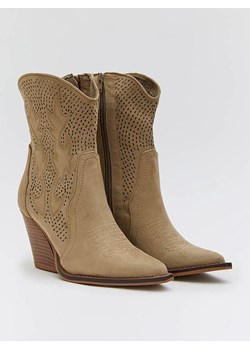 Bellucci Botki w kolorze khaki ze sklepu Limango Polska w kategorii Botki - zdjęcie 185713636