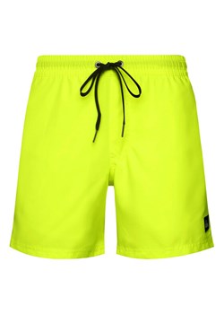 Quiksilver Szorty kąpielowe Everyday Solid Volley 15 EQYJV04120 Żółty Regular Fit ze sklepu MODIVO w kategorii Kąpielówki - zdjęcie 185713878