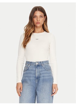 Guess Jeans Bluzka W5BP01 KA0H1 Beżowy Slim Fit ze sklepu MODIVO w kategorii Bluzki damskie - zdjęcie 185724136