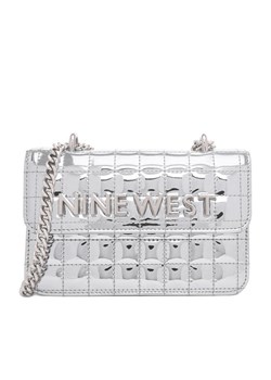 Nine West Torebka EO-Glamercy-Grace-LX10060 Srebrny ze sklepu MODIVO w kategorii Kopertówki - zdjęcie 185731036