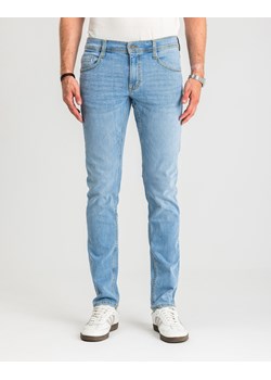 Męskie Spodnie Jeansowe Mustang Style Oregon Tapered Denim Blue 1017123 5000 401 ze sklepu YouNeedit.pl w kategorii Jeansy męskie - zdjęcie 185735885