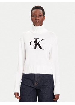 Calvin Klein Jeans Golf Chenille LV047D354G Biały Relaxed Fit ze sklepu MODIVO w kategorii Swetry damskie - zdjęcie 185737497