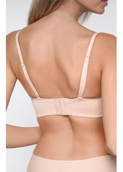 Marilyn gładki biustonosz bardotka Ophelia 01, Kolor cielisty, Rozmiar 65E, Marilyn ze sklepu Intymna w kategorii Biustonosze - zdjęcie 185739909