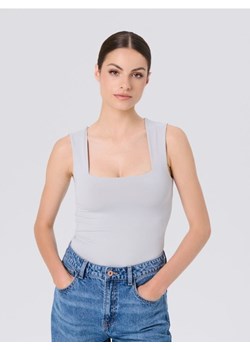 Sinsay - Body na ramiączkach z zatrzaskiem - szary ze sklepu Sinsay w kategorii Body damskie - zdjęcie 185743529