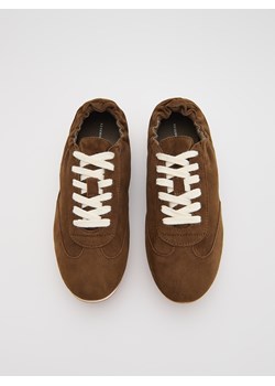 Reserved - Skórzane sneakersy - beżowy ze sklepu Reserved w kategorii Buty sportowe damskie - zdjęcie 185751186