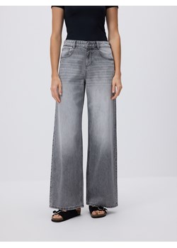 Reserved - Jeansy baggy fit - jasnoszary ze sklepu Reserved w kategorii Jeansy damskie - zdjęcie 185751725