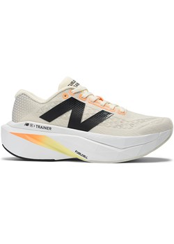 Buty męskie New Balance FuelCell SuperComp Trainer v3 MRCXCA4 – beżowe ze sklepu New Balance Poland w kategorii Buty sportowe męskie - zdjęcie 185752595