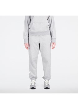 Spodnie damskie New Balance WP31530AG – szare ze sklepu New Balance Poland w kategorii Spodnie damskie - zdjęcie 185752649