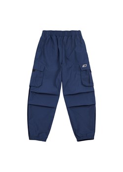 Spodnie dziecięce New Balance LAKB0078NNY – granatowe ze sklepu New Balance Poland w kategorii Spodnie chłopięce - zdjęcie 185752735