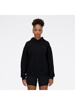 Bluza damska New Balance WT41537BK – czarna - id: 3212384 - marki New Balance - 185752765 Bluza damska New Balance WT41537BK – czarna ze sklepu New Balance Poland w kategorii Bluzy damskie - zdjęcie 185752765