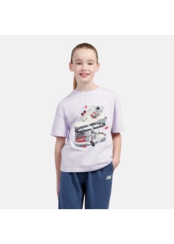 Koszulka dziecięca New Balance LAKG0117RIG – fioletowa ze sklepu New Balance Poland w kategorii Bluzki dziewczęce - zdjęcie 185752806