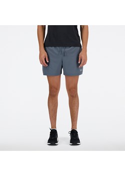 Spodenki męskie New Balance MS41227GT – szare - id: 3214211 - marki New Balance - 185752828 Spodenki męskie New Balance MS41227GT – szare ze sklepu New Balance Poland w kategorii Spodenki męskie - zdjęcie 185752828