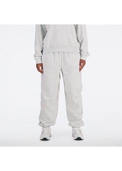 Spodnie damskie New Balance WP41513AHH – szare ze sklepu New Balance Poland w kategorii Spodnie damskie - zdjęcie 185752848