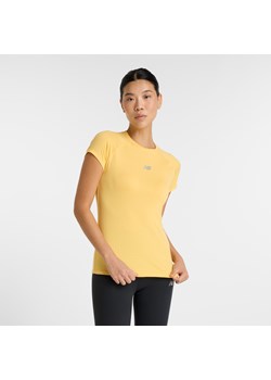 Koszulka damska New Balance WT51223CEE – żółta ze sklepu New Balance Poland w kategorii Bluzki damskie - zdjęcie 185752896