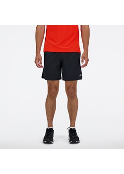 Spodenki męskie New Balance MS41283BK – czarne ze sklepu New Balance Poland w kategorii Spodenki męskie - zdjęcie 185753307