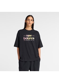 Koszulka damska New Balance WT53916BK – czarna ze sklepu New Balance Poland w kategorii Bluzki damskie - zdjęcie 185753476