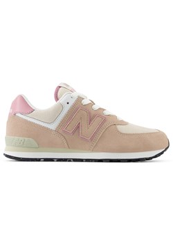 Buty dziecięce New Balance GC574QTC – beżowe ze sklepu New Balance Poland w kategorii Buty sportowe dziecięce - zdjęcie 185754077
